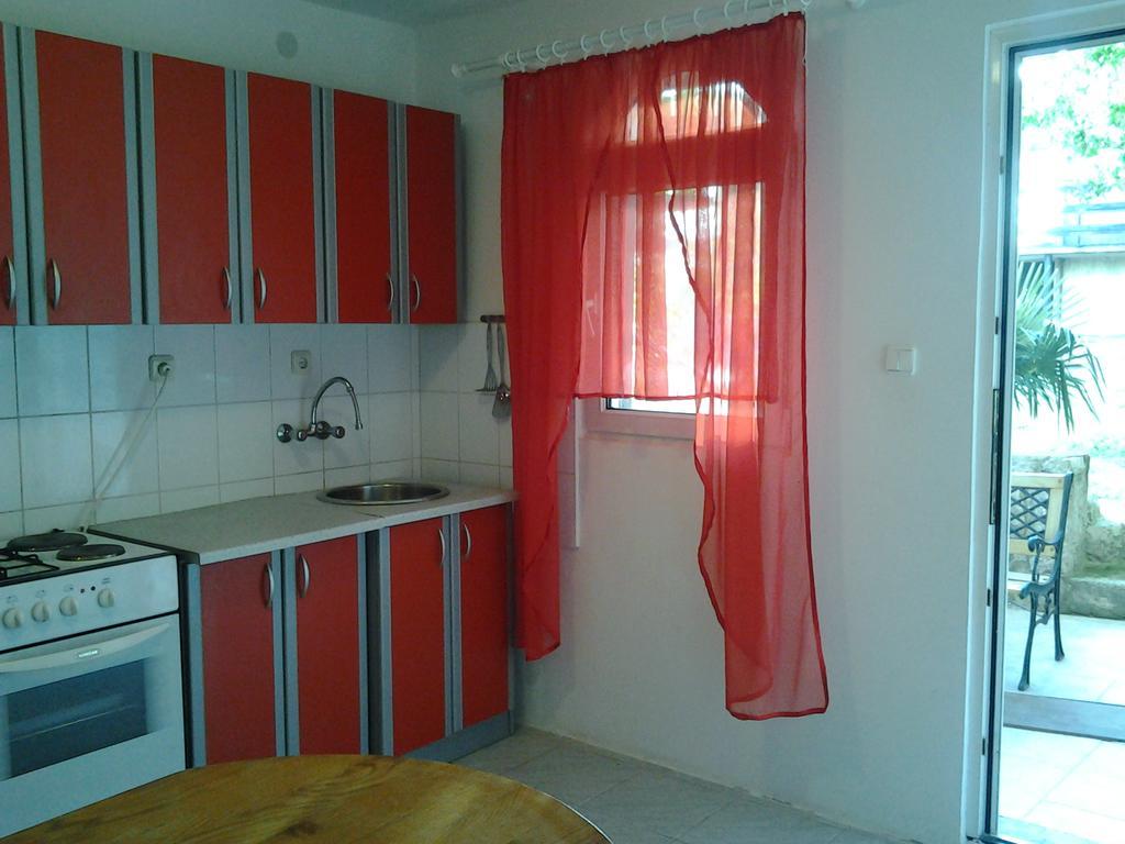Apartmani Marija สตารีกราด-ปาเคลนีซา ภายนอก รูปภาพ