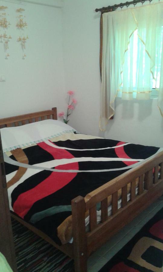 Apartmani Marija สตารีกราด-ปาเคลนีซา ภายนอก รูปภาพ