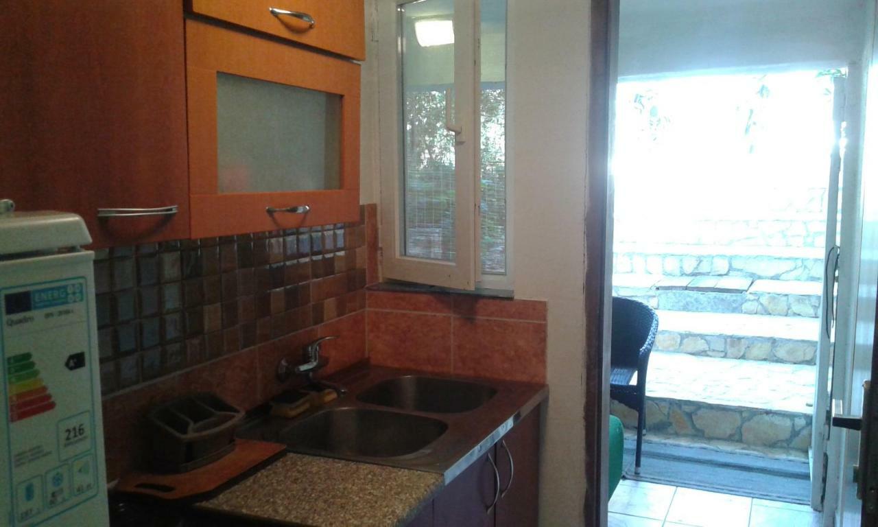 Apartmani Marija สตารีกราด-ปาเคลนีซา ภายนอก รูปภาพ